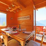 Domek alpejski Zan-fleuron By Interhome Arveyes