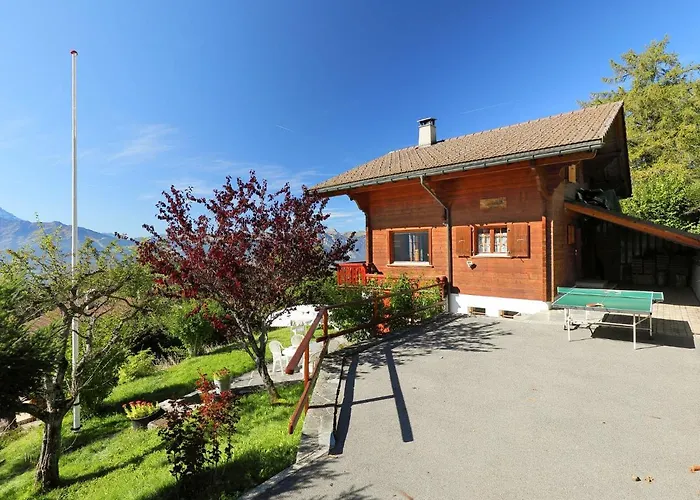 Zan-fleuron By Interhome *